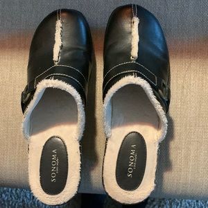Sonoma fleece lined clogs for extra warmth
